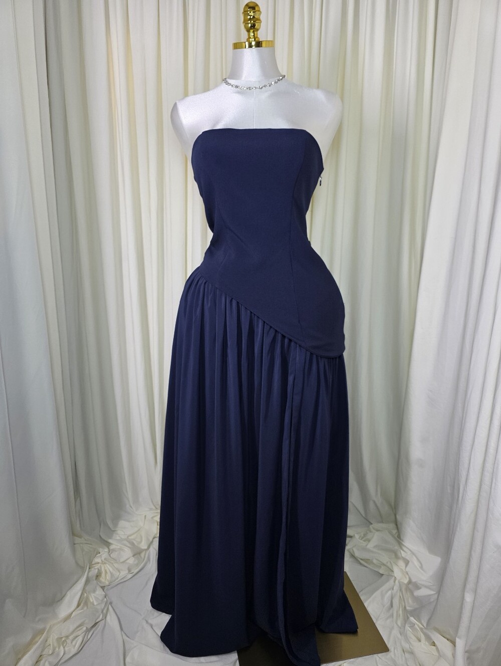 Vestido largo Maliyah - Azul marino BABYBOO NWT $200 - Picture 2 of 16
